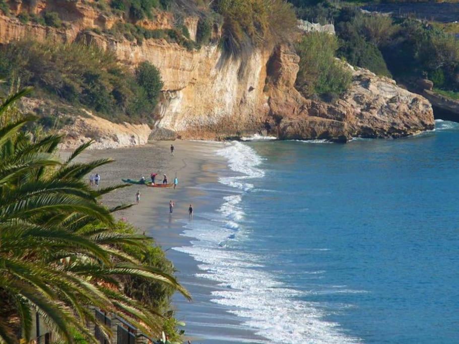 Cozy House With Private Pool Arenas (Malaga)